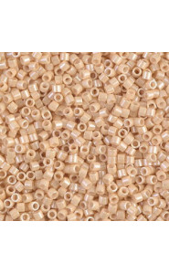 Miyuki delica beads 10/0 - Ceylon light beige DBM-204